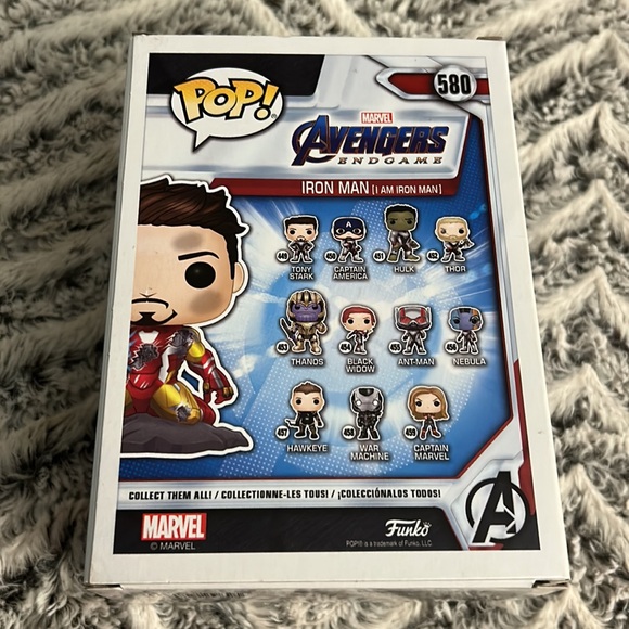 Funko Pop! Marvel: Avengers Endgame - Iron Man (Glow in The Dark) Bobblehead - Picture 4 of 5